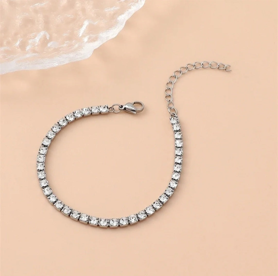 Stijlvol armband met steetjes