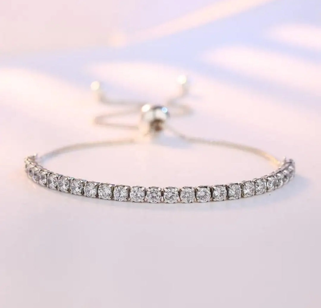 Minimalistisch armband met steentjes