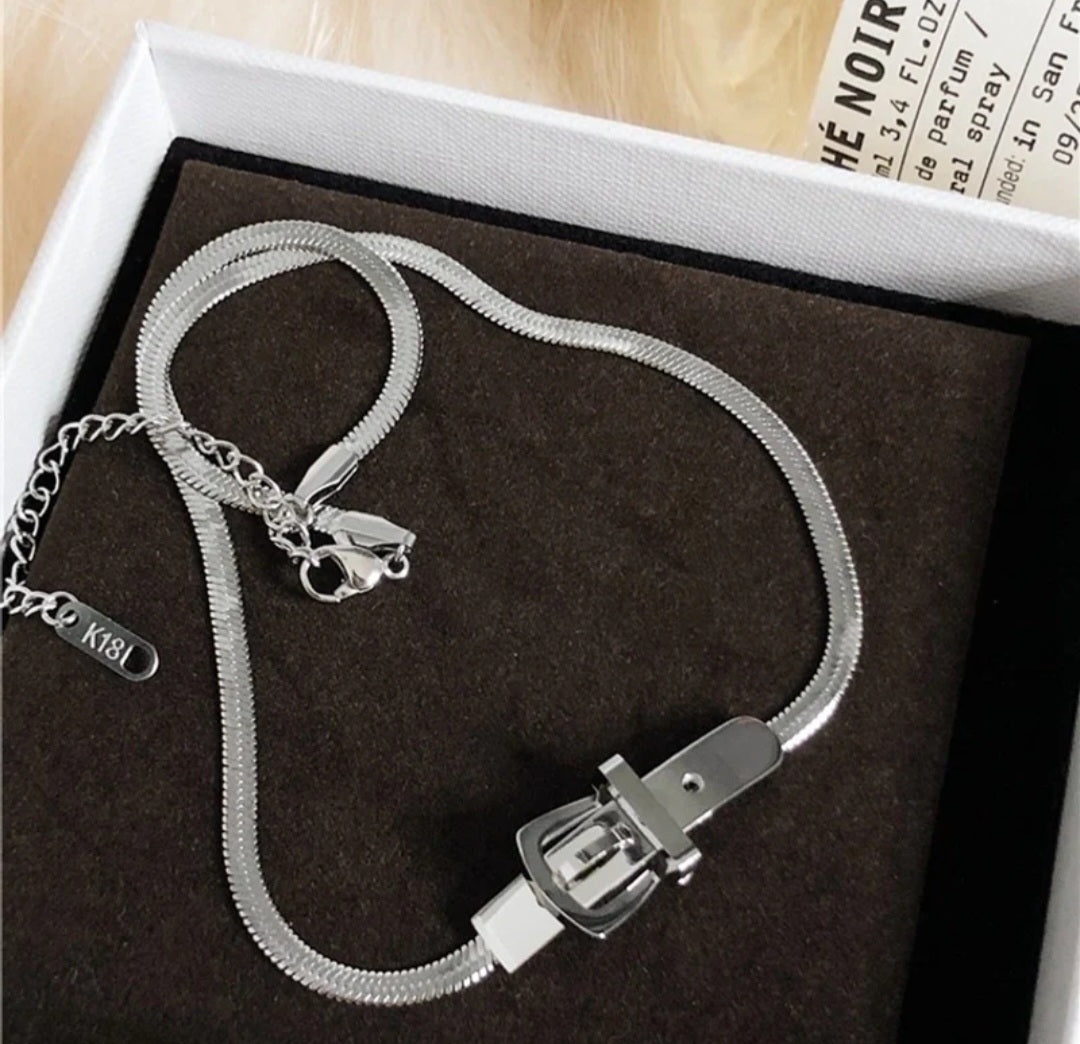 Uniek riemstijl choker