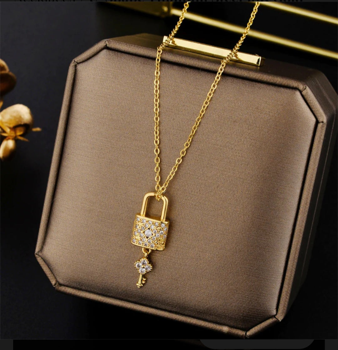 Klassiek slotstijl ketting